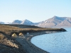 Ein Camp von russischen Geologen - direkt am Ufer einer Bucht