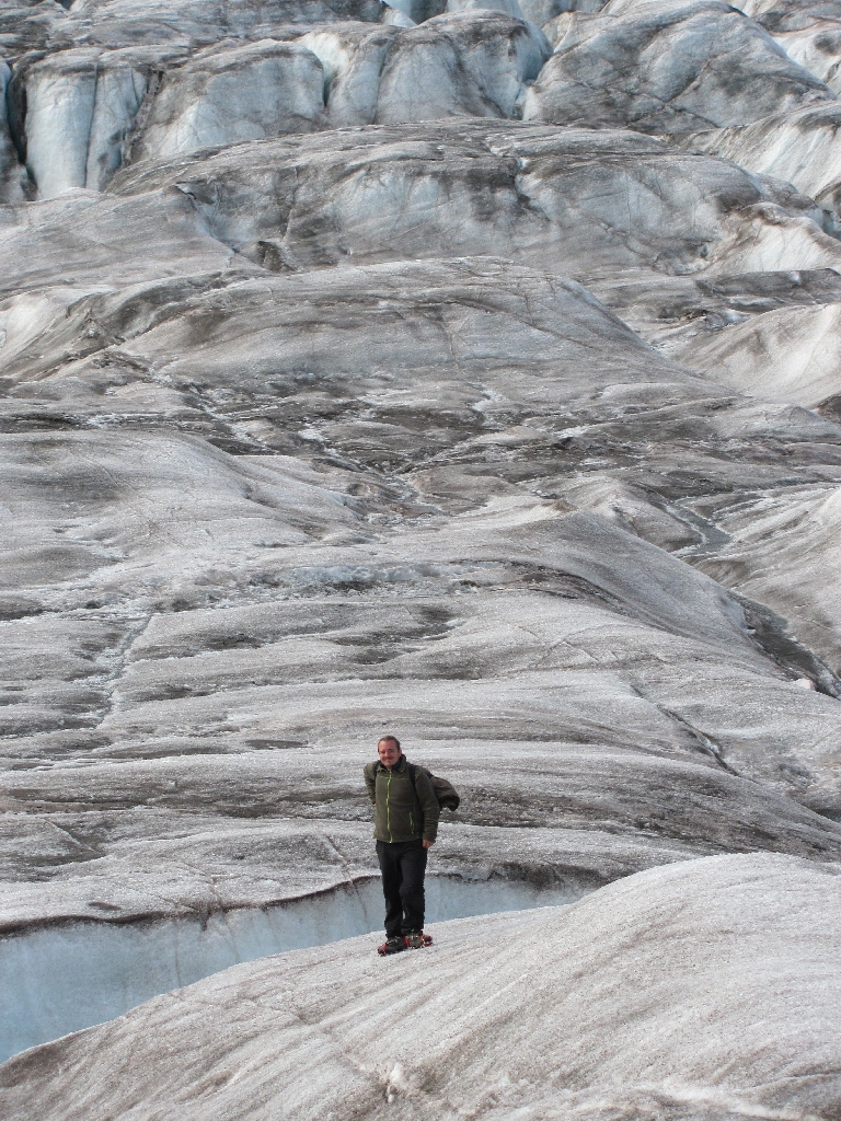 Stefan auf dem Gletscher