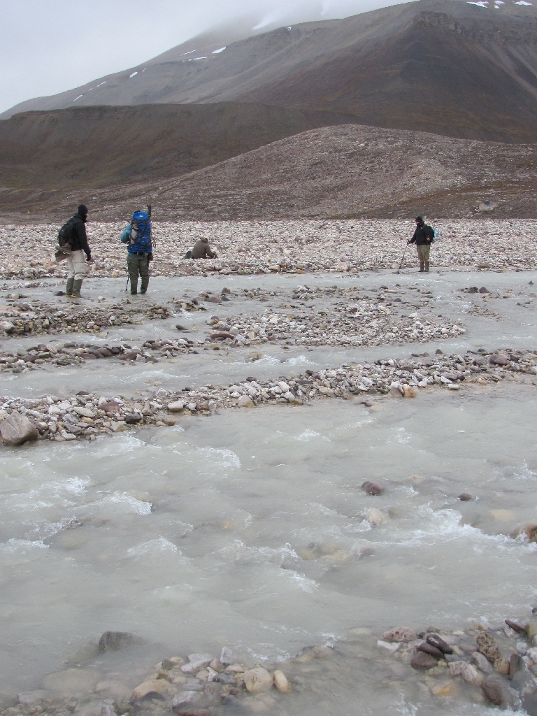 Die letzte Flussquerung vor Pyramiden
